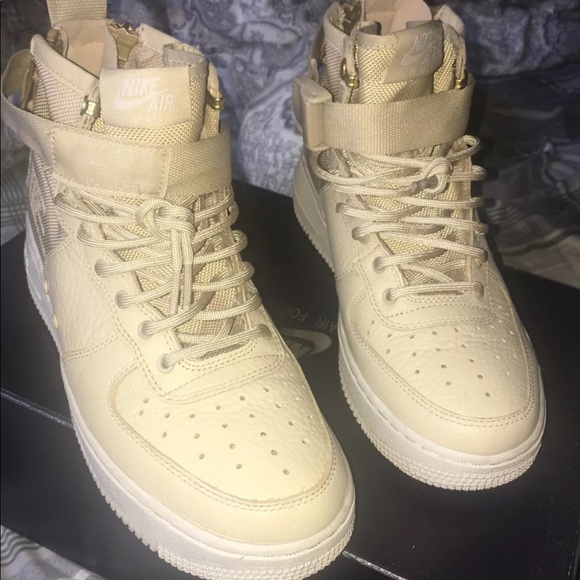 Nike Air Force 1s - Picture 1 of 3